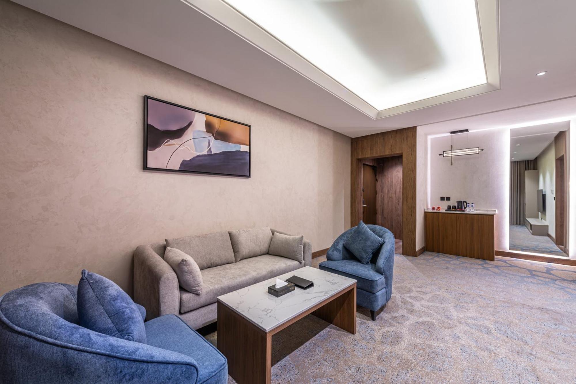 Voyage Hotel & Suites Riyadh Exterior photo